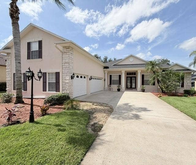 725 CITRUS WOOD LANE, Valrico, FL 33594 725 CITRUS WOOD LANE, Valrico, FL 33594