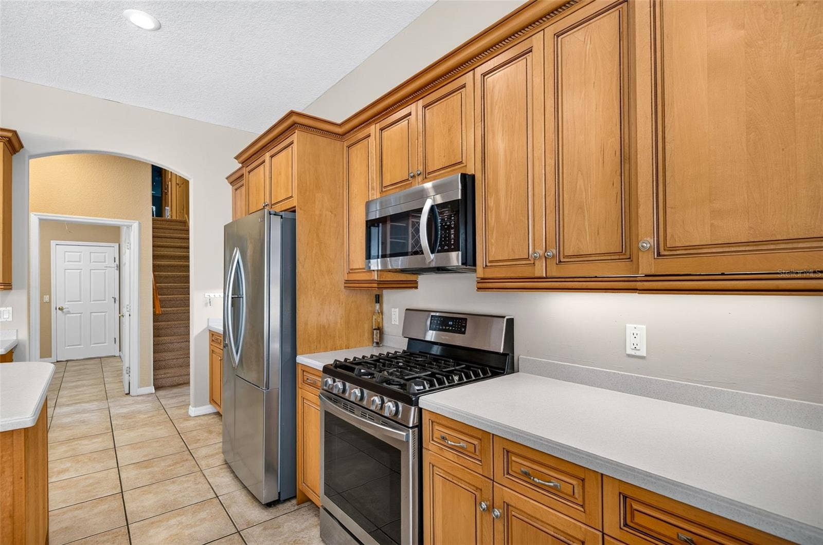 725 CITRUS WOOD LANE, Valrico, FL 33594 725 CITRUS WOOD LANE, Valrico, FL 33594