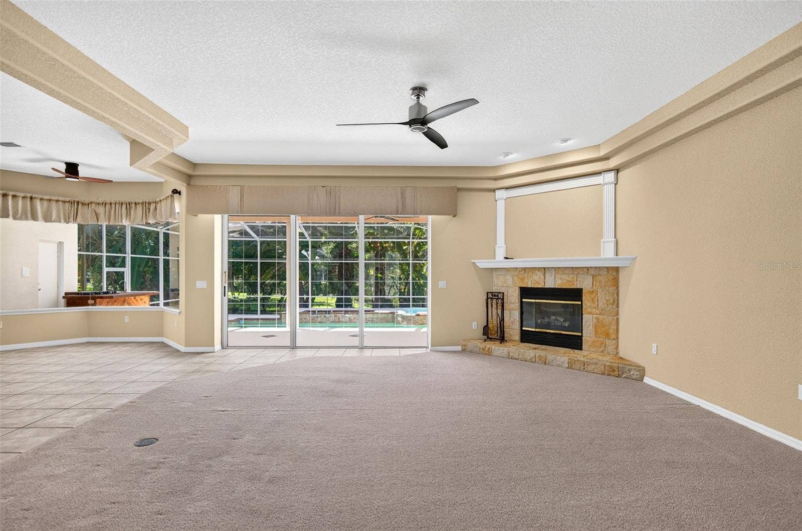 725 CITRUS WOOD LANE, Valrico, FL 33594 725 CITRUS WOOD LANE, Valrico, FL 33594
