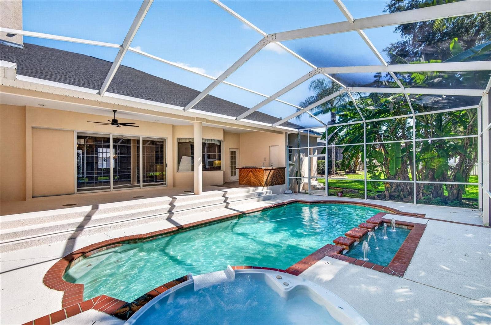 725 CITRUS WOOD LANE, Valrico, FL 33594 725 CITRUS WOOD LANE, Valrico, FL 33594
