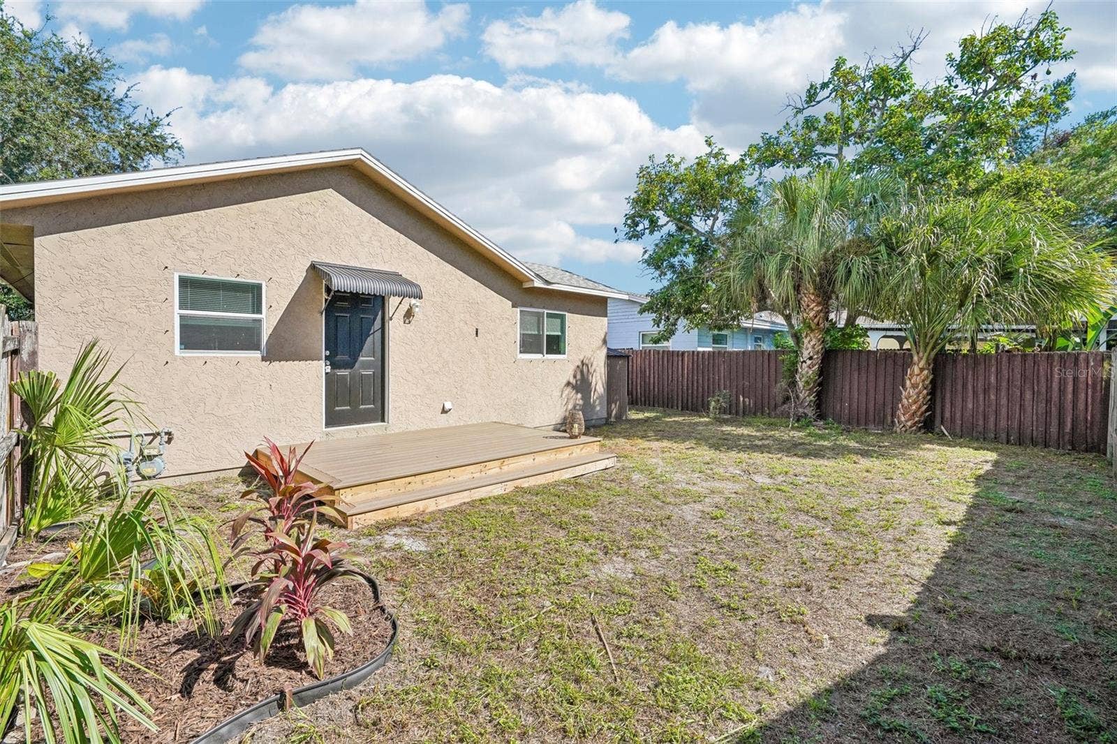 1646 28TH AVENUE N, St Petersburg, FL 33713 1646 28TH AVENUE N, St Petersburg, FL 33713