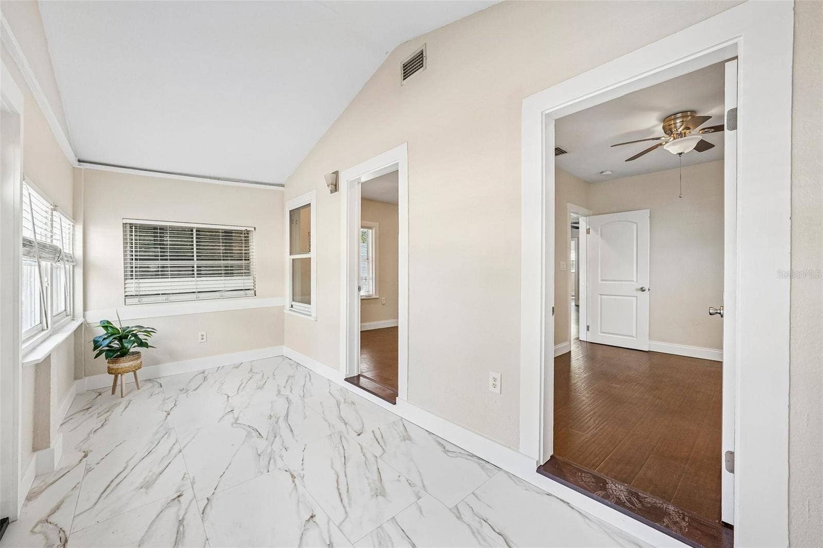 1646 28TH AVENUE N, St Petersburg, FL 33713 1646 28TH AVENUE N, St Petersburg, FL 33713