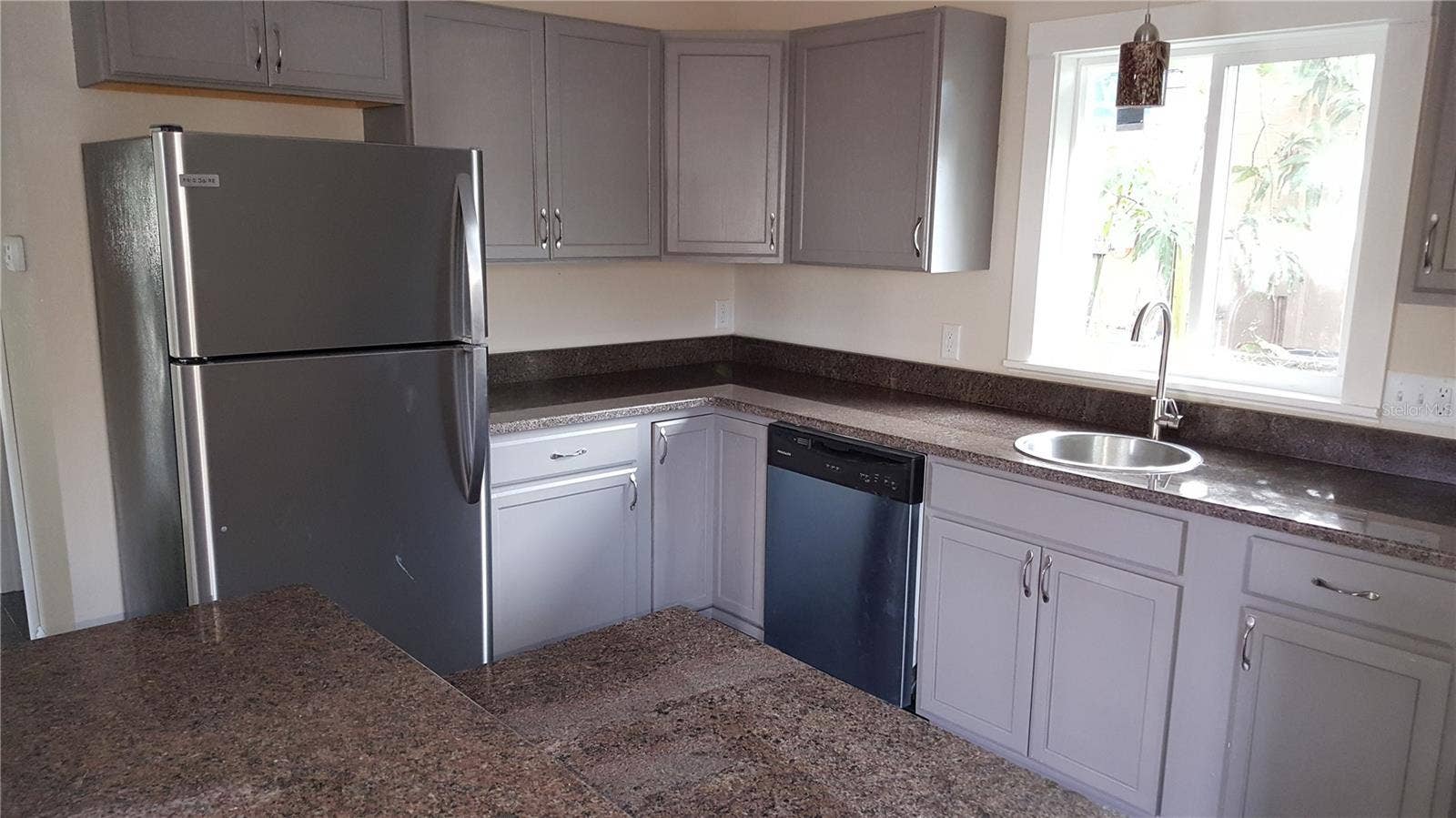 1646 28TH AVENUE N, St Petersburg, FL 33713 1646 28TH AVENUE N, St Petersburg, FL 33713