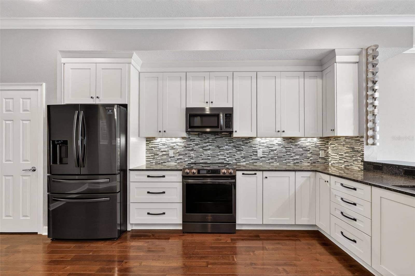 348 LARBOARD WAY, Clearwater, FL 33767 Kitchen