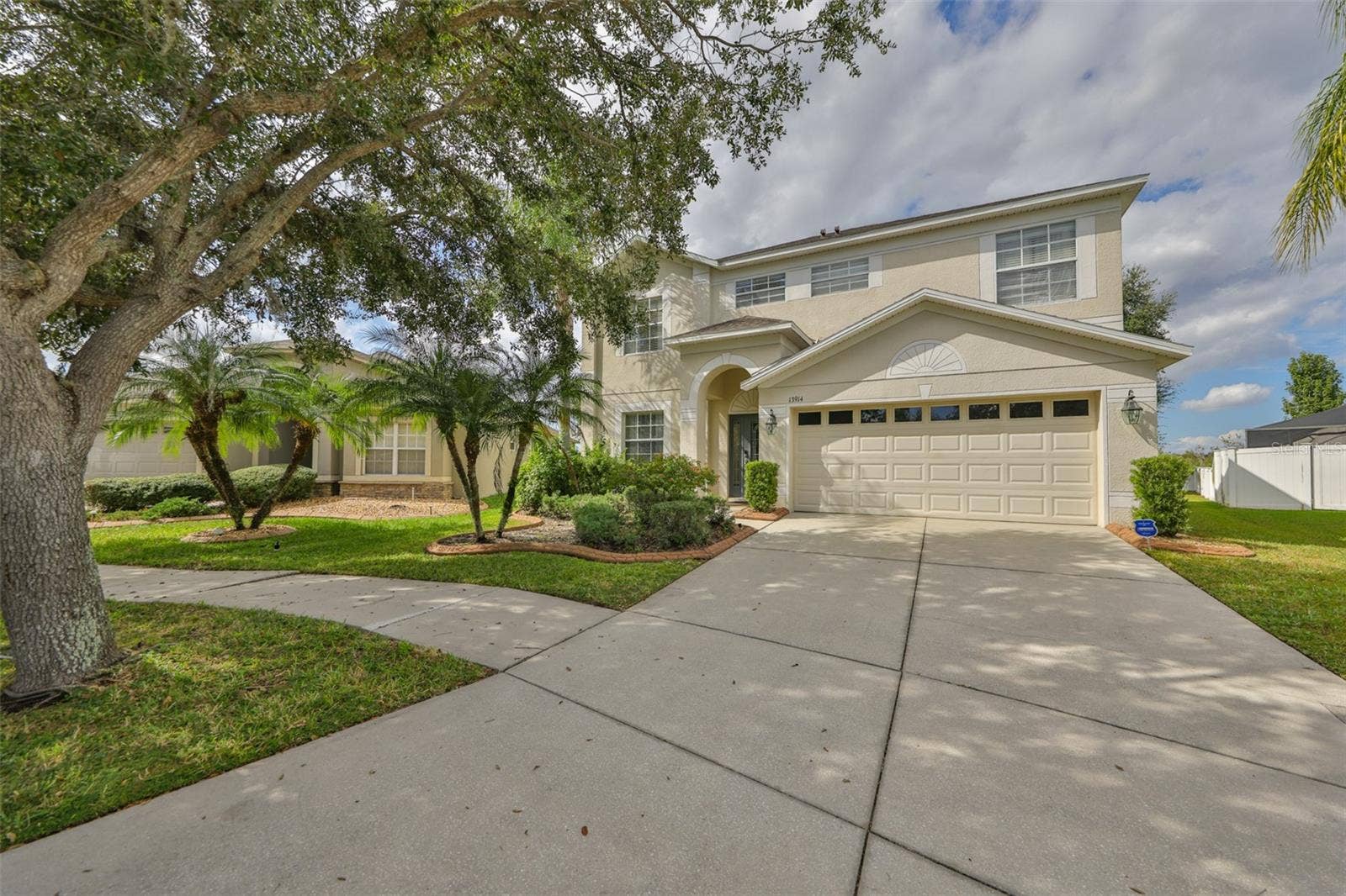 13914 CHALK HILL PLACE, Riverview, FL 33579