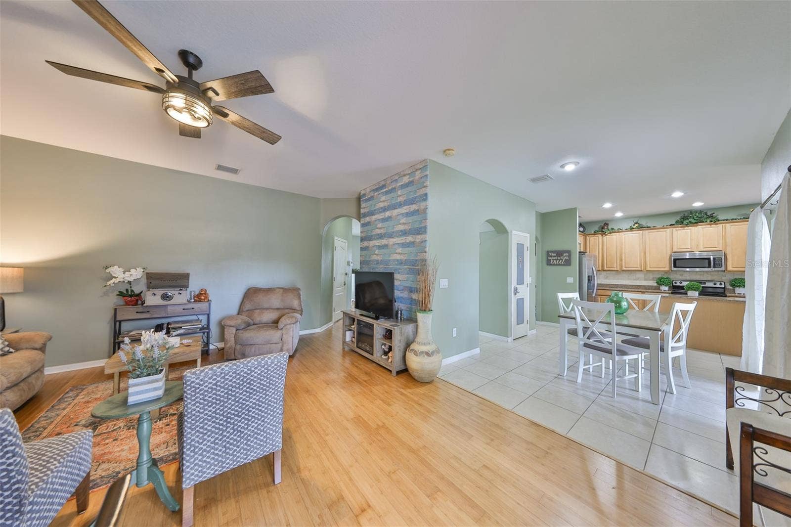 13914 CHALK HILL PLACE, Riverview, FL 33579