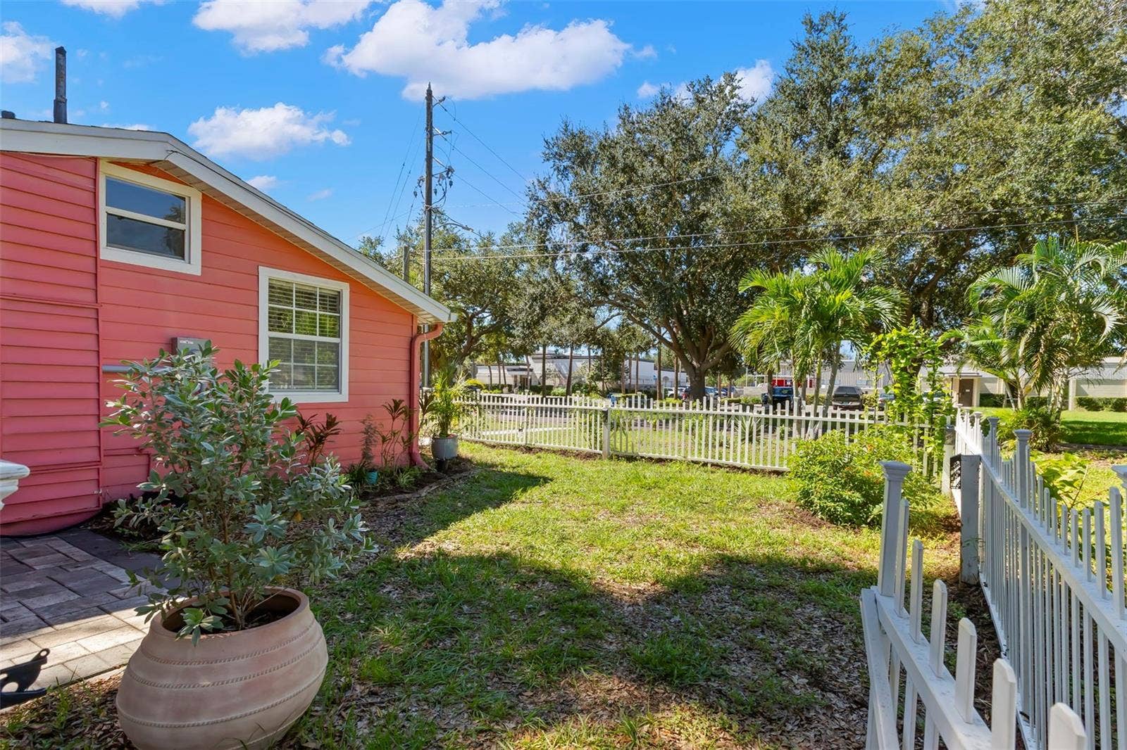 2306 53RD STREET S, Gulfport, FL 33707