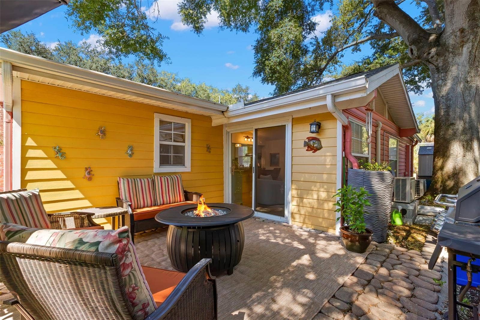 2306 53RD STREET S, Gulfport, FL 33707