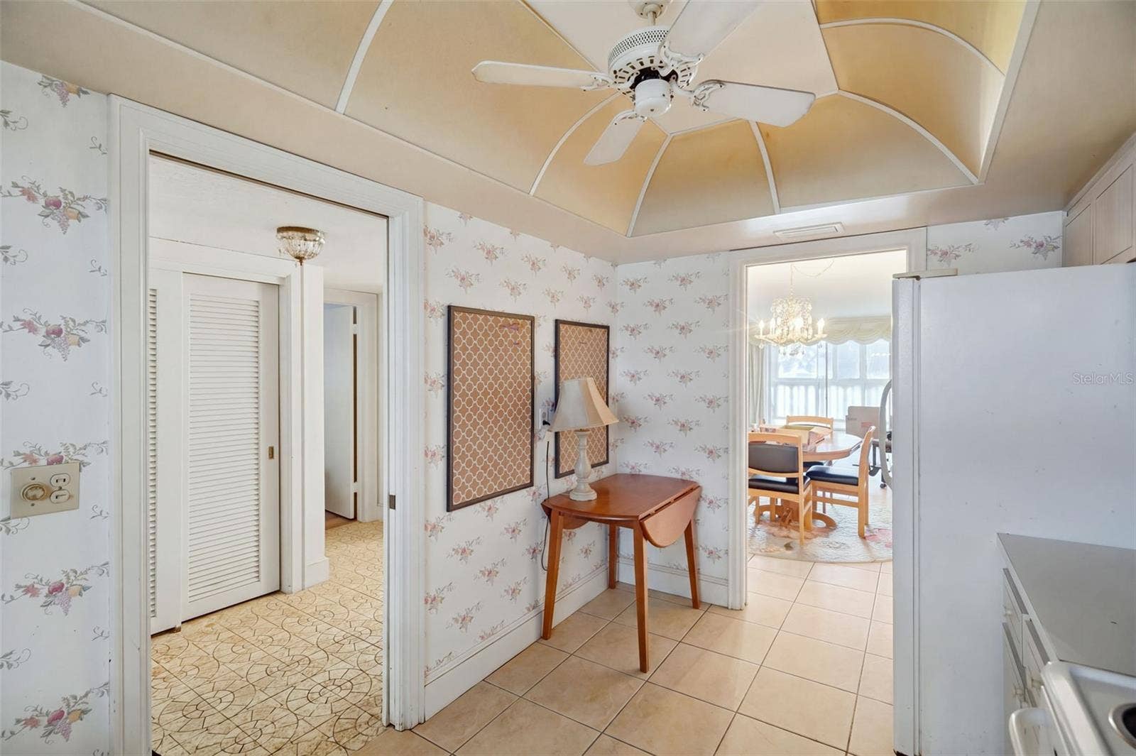 131 BLUFF VIEW DRIVE, #107, Belleair Bluffs, FL 33770