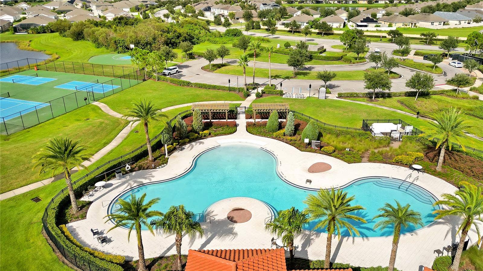 5052 IVORY STONE DRIVE, Wimauma, FL 33598 5052 IVORY STONE DRIVE, Wimauma, FL 33598