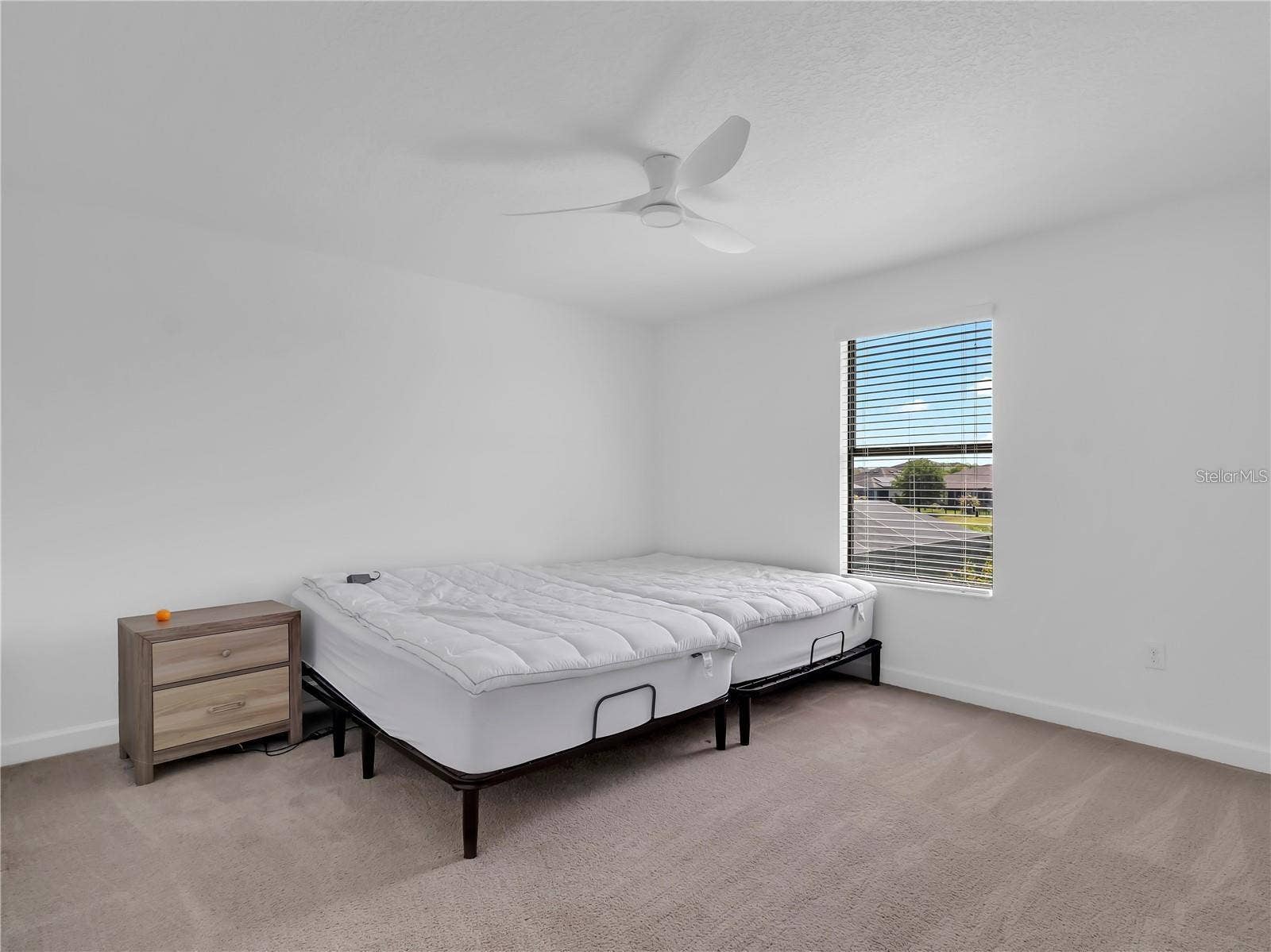 5052 IVORY STONE DRIVE, Wimauma, FL 33598 5052 IVORY STONE DRIVE, Wimauma, FL 33598