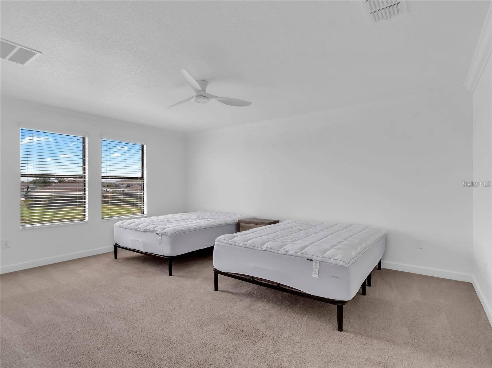 5052 IVORY STONE DRIVE, Wimauma, FL 33598 5052 IVORY STONE DRIVE, Wimauma, FL 33598