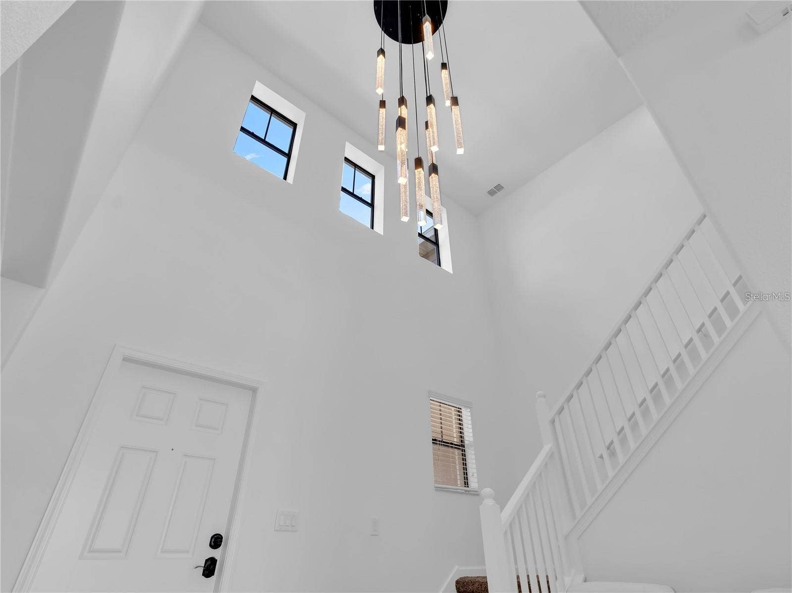 5052 IVORY STONE DRIVE, Wimauma, FL 33598 5052 IVORY STONE DRIVE, Wimauma, FL 33598
