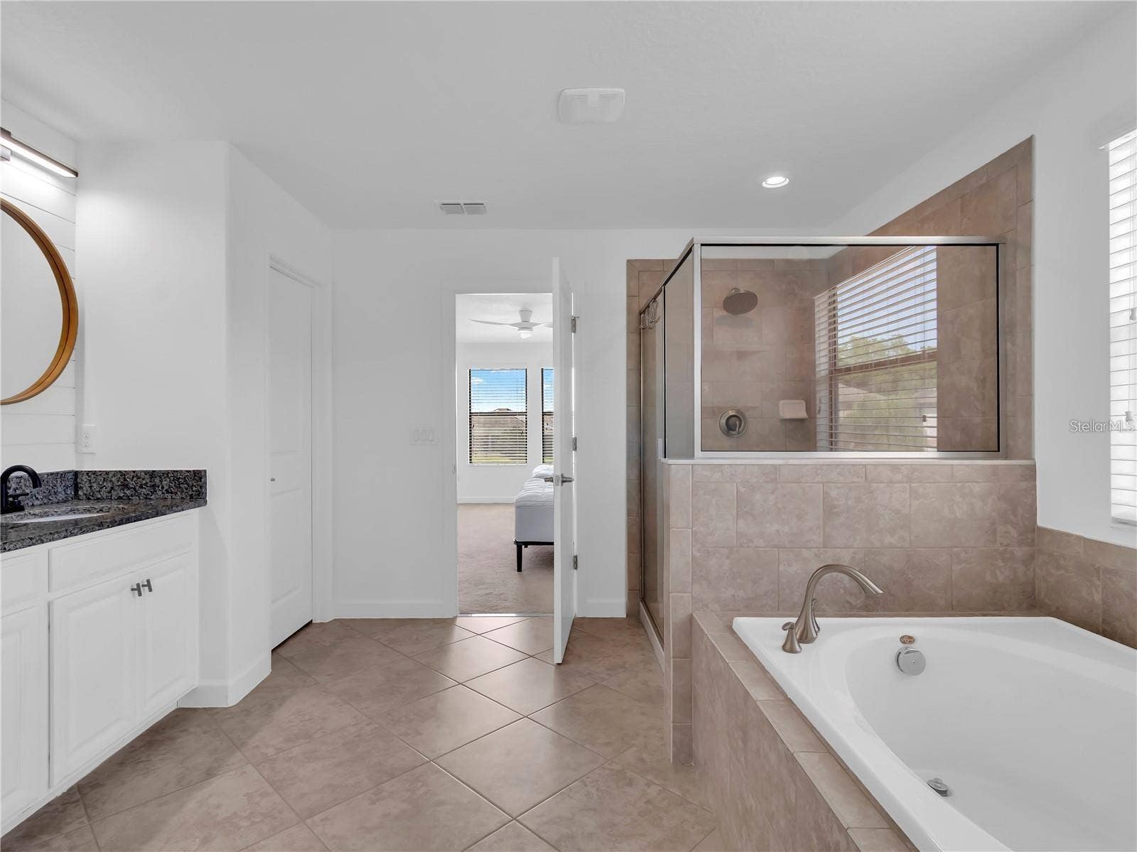 5052 IVORY STONE DRIVE, Wimauma, FL 33598 5052 IVORY STONE DRIVE, Wimauma, FL 33598
