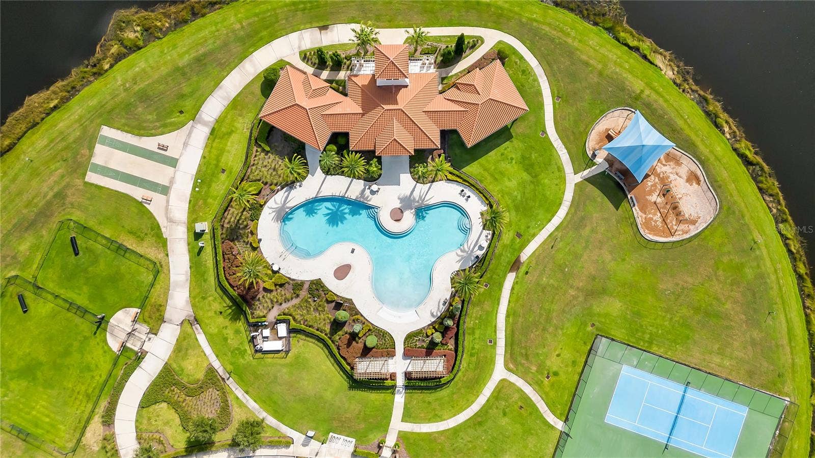 5052 IVORY STONE DRIVE, Wimauma, FL 33598 5052 IVORY STONE DRIVE, Wimauma, FL 33598