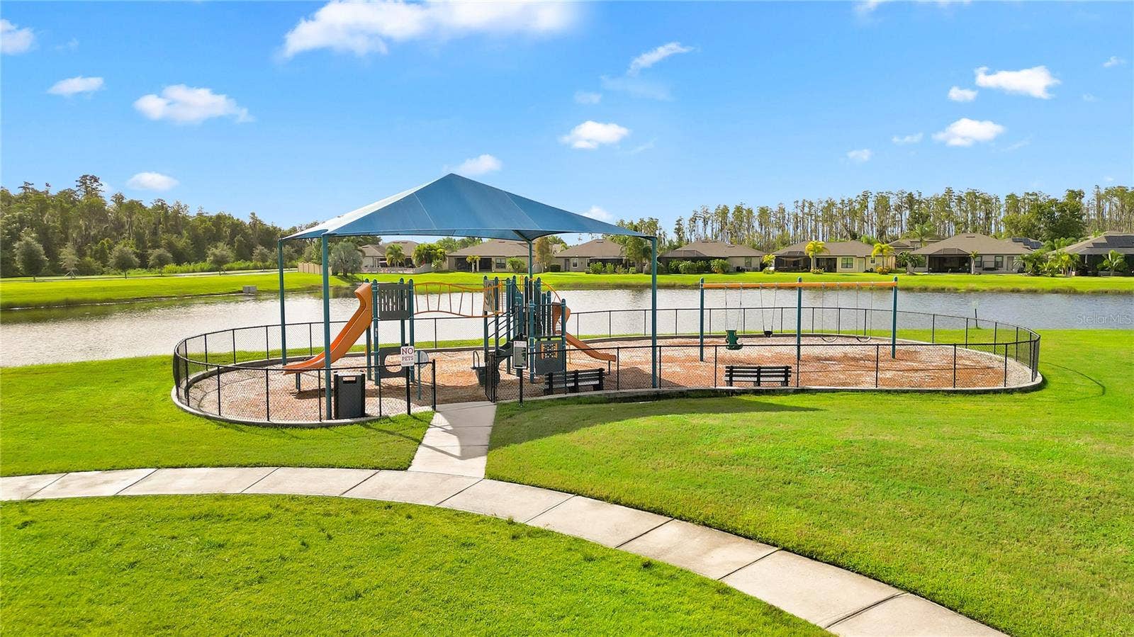 5052 IVORY STONE DRIVE, Wimauma, FL 33598 5052 IVORY STONE DRIVE, Wimauma, FL 33598