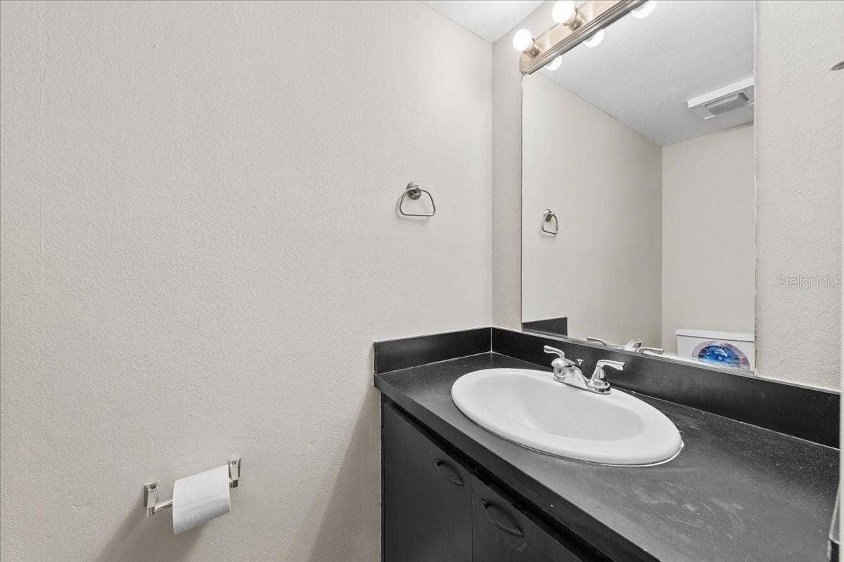 7903 CEDAR DRIVE, Temple Terrace, FL 33637