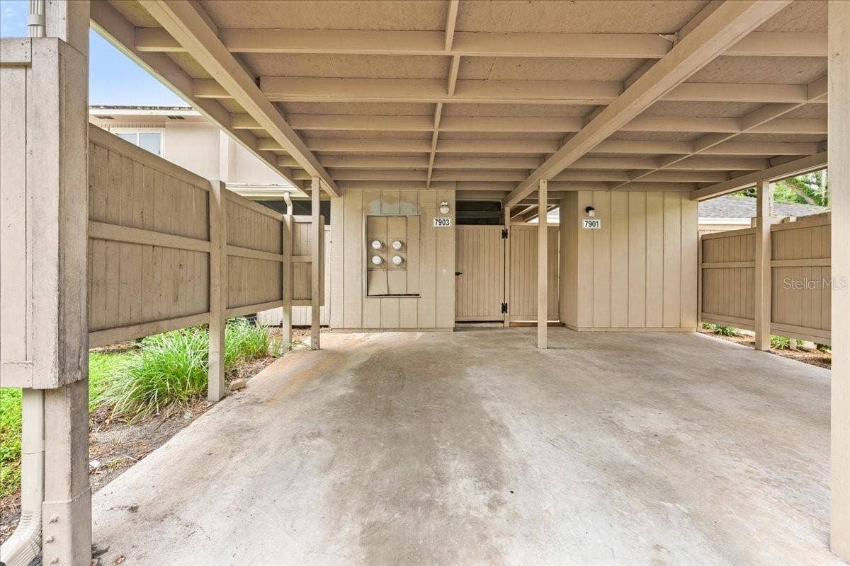 7903 CEDAR DRIVE, Temple Terrace, FL 33637