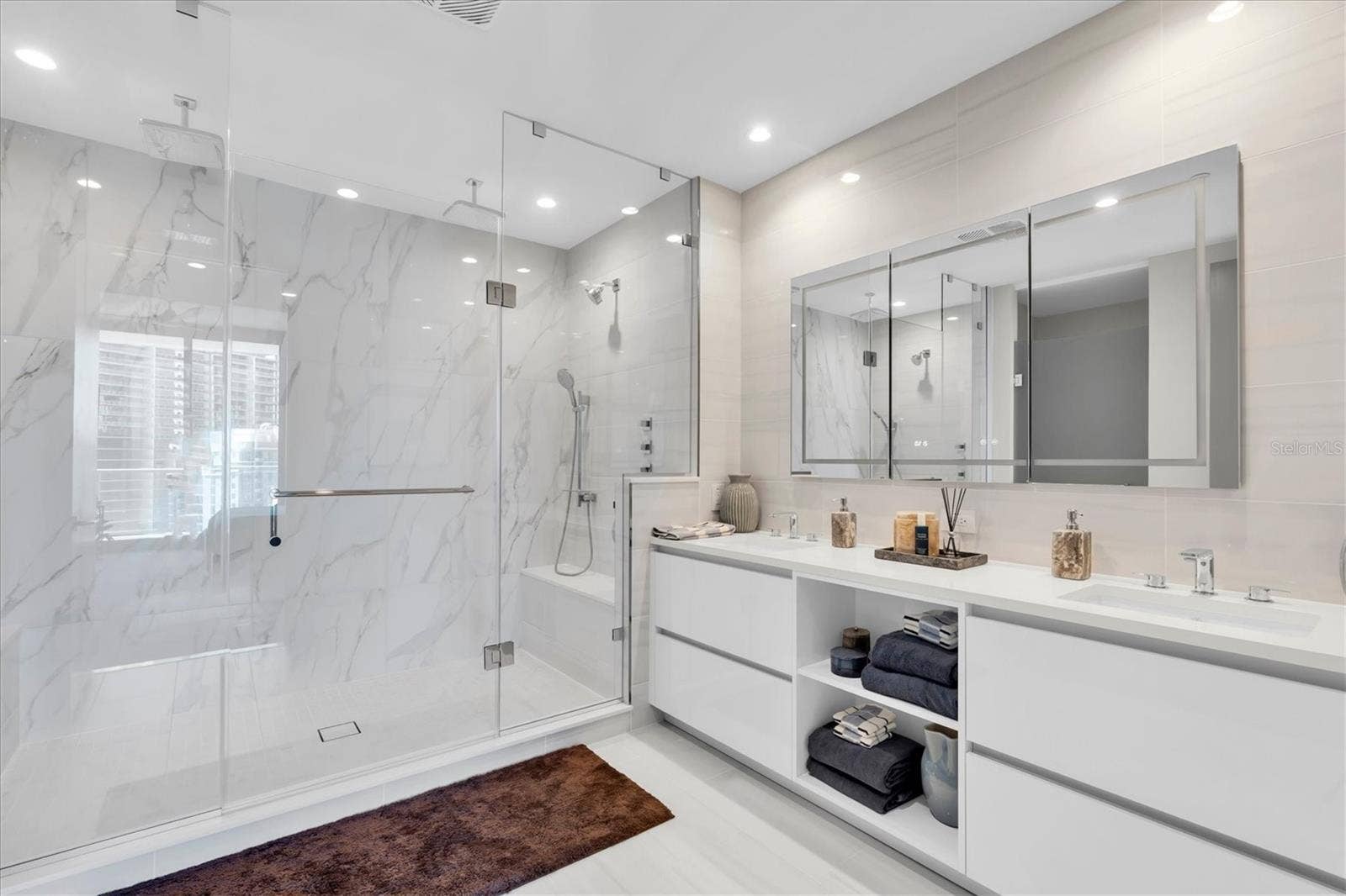 400 CENTRAL AVENUE, #2005, St Petersburg, FL 33701 400 CENTRAL AVENUE, #2005, St Petersburg, FL 33701