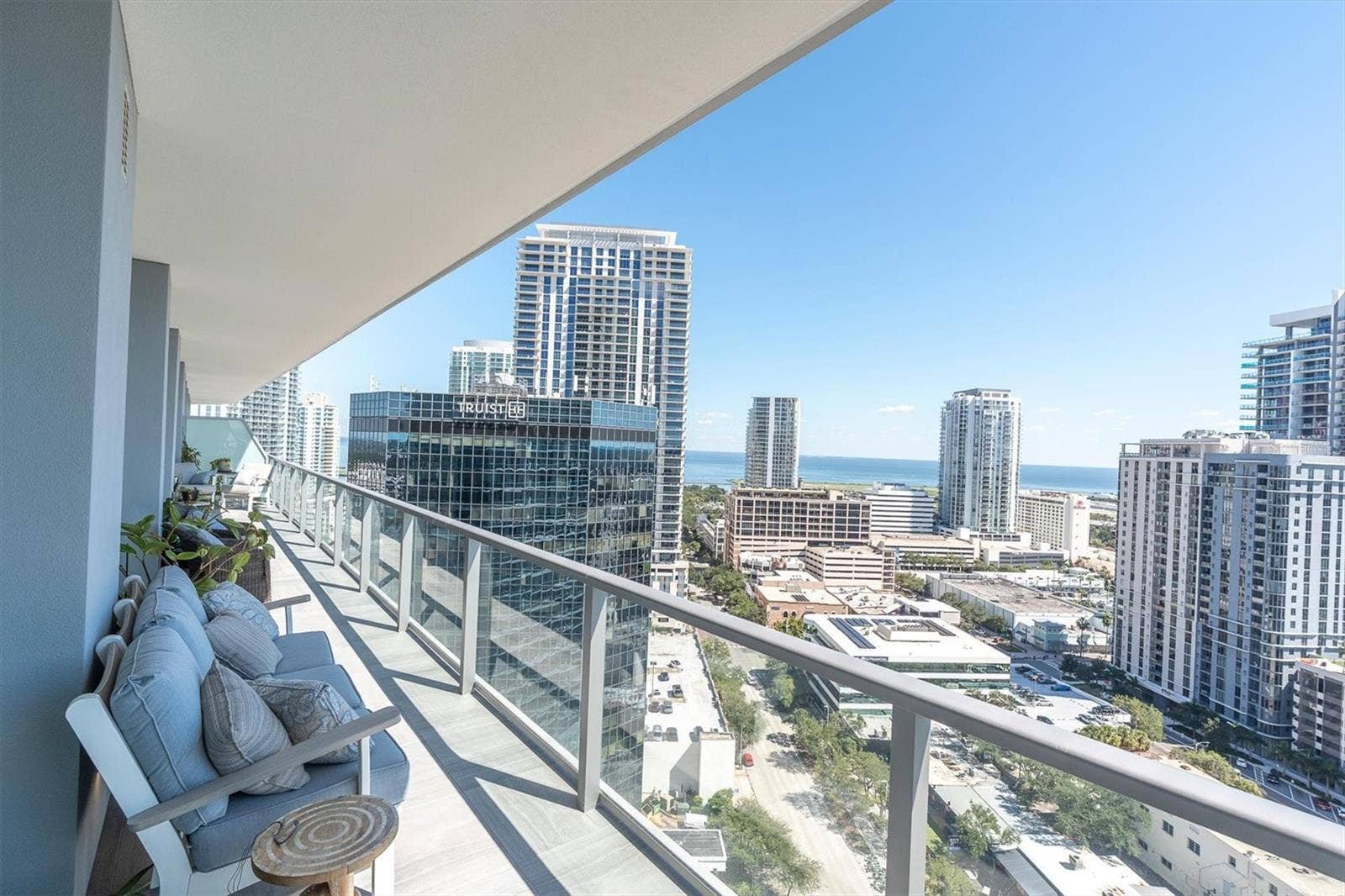 400 CENTRAL AVENUE, #2005, St Petersburg, FL 33701 400 CENTRAL AVENUE, #2005, St Petersburg, FL 33701