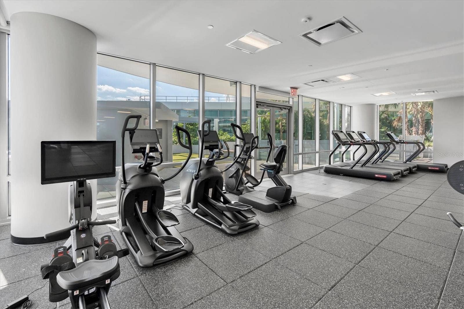 400 CENTRAL AVENUE, #2005, St Petersburg, FL 33701 400 CENTRAL AVENUE, #2005, St Petersburg, FL 33701