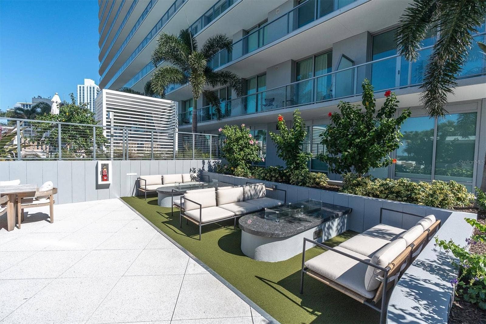 400 CENTRAL AVENUE, #2005, St Petersburg, FL 33701 400 CENTRAL AVENUE, #2005, St Petersburg, FL 33701