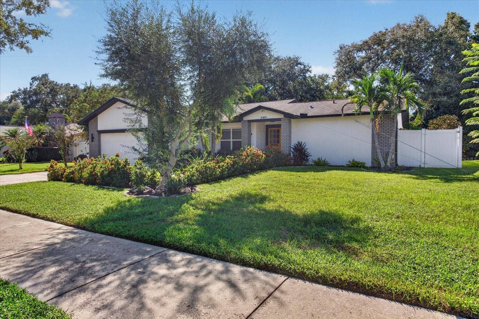 2406 COUNTRY TRAILS DRIVE, Safety Harbor, FL 34695