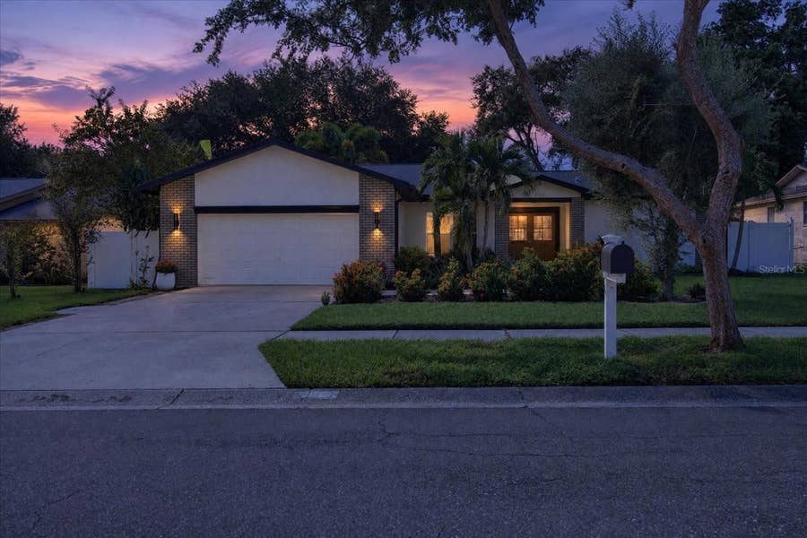 Property photo for 2406 COUNTRY TRAILS DRIVE, Safety Harbor, FL