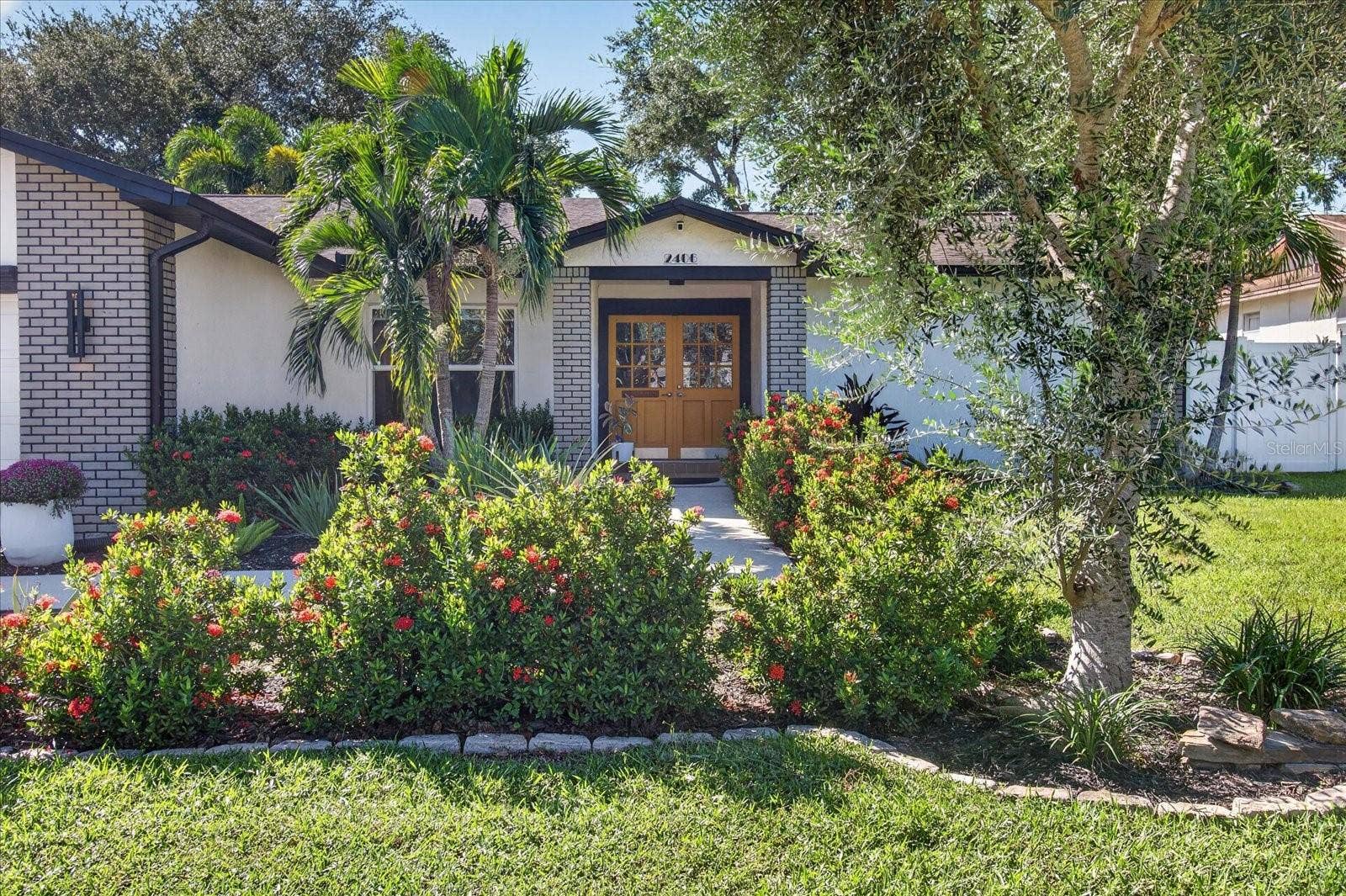 2406 COUNTRY TRAILS DRIVE, Safety Harbor, FL 34695