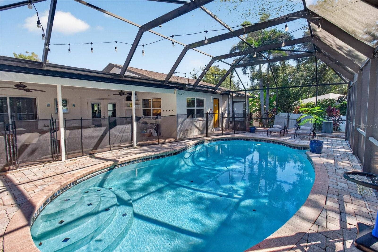 2406 COUNTRY TRAILS DRIVE, Safety Harbor, FL 34695
