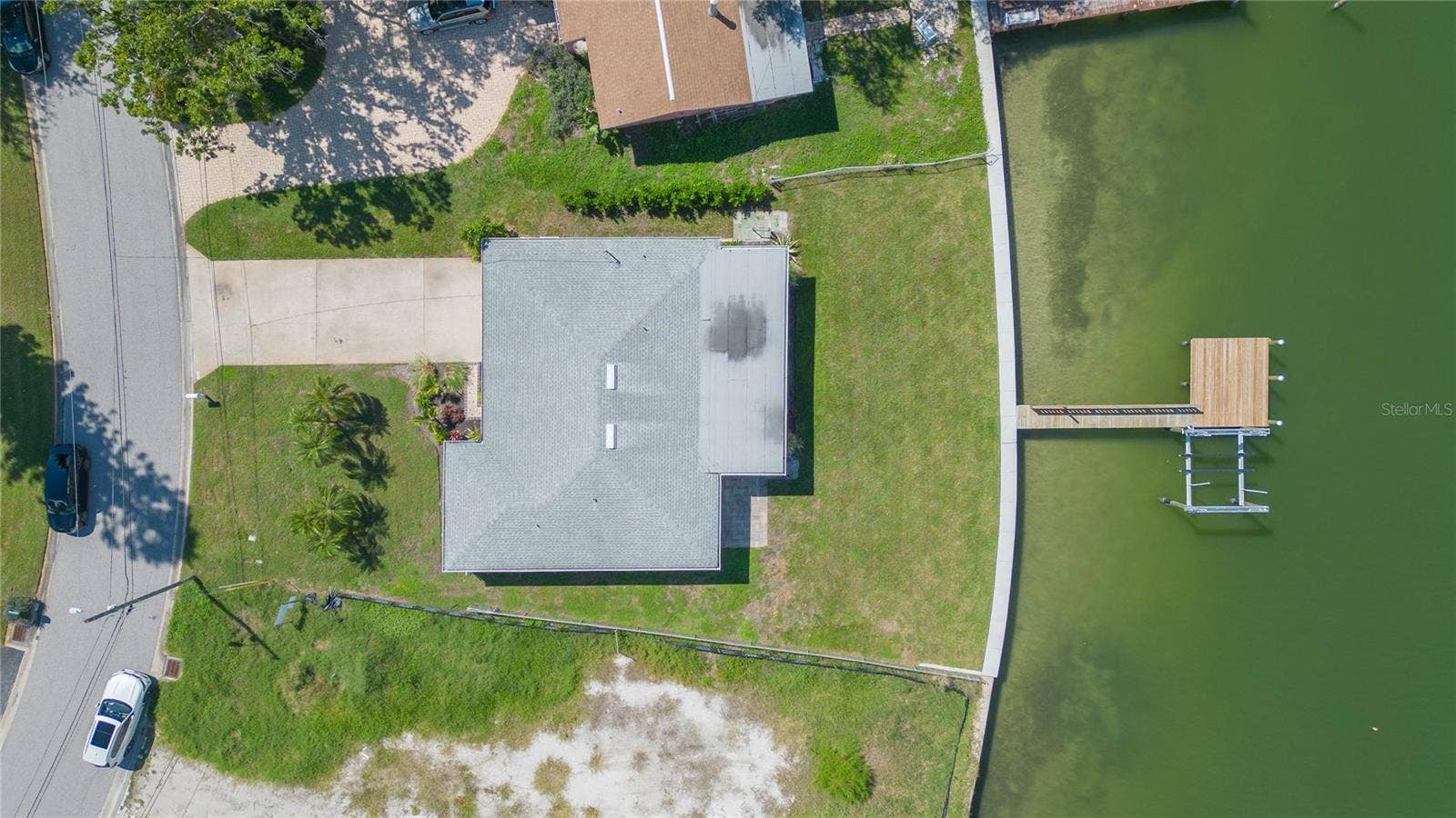 7160 S S, SHORE DR DRIVE, South Pasadena, FL 33707