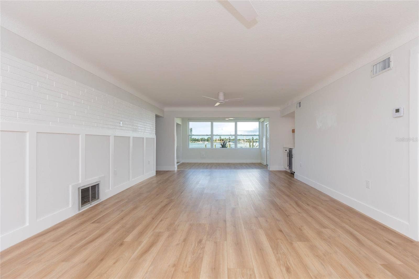 7160 S S, SHORE DR DRIVE, South Pasadena, FL 33707