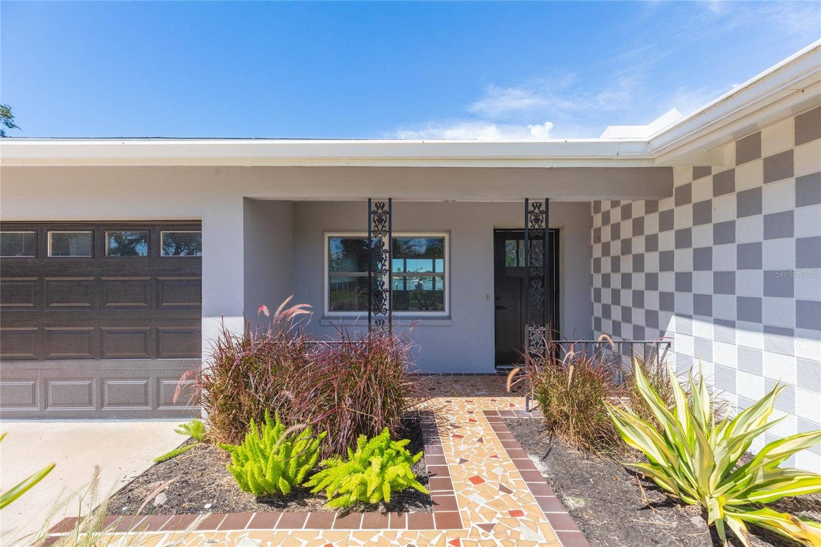 7160 S S, SHORE DR DRIVE, South Pasadena, FL 33707