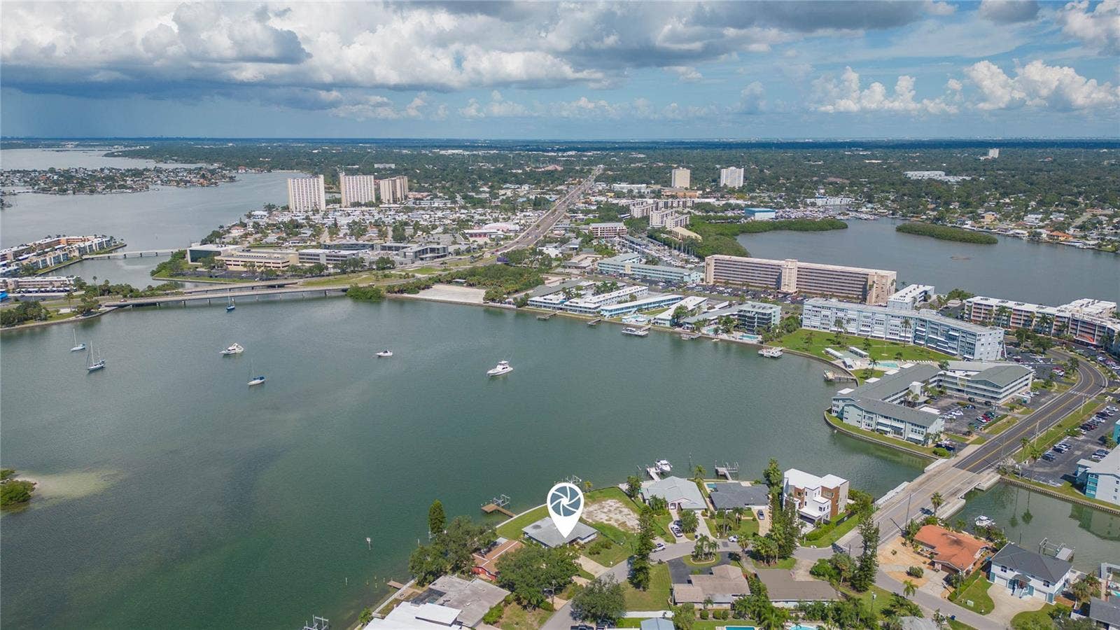 7160 S S, SHORE DR DRIVE, South Pasadena, FL 33707
