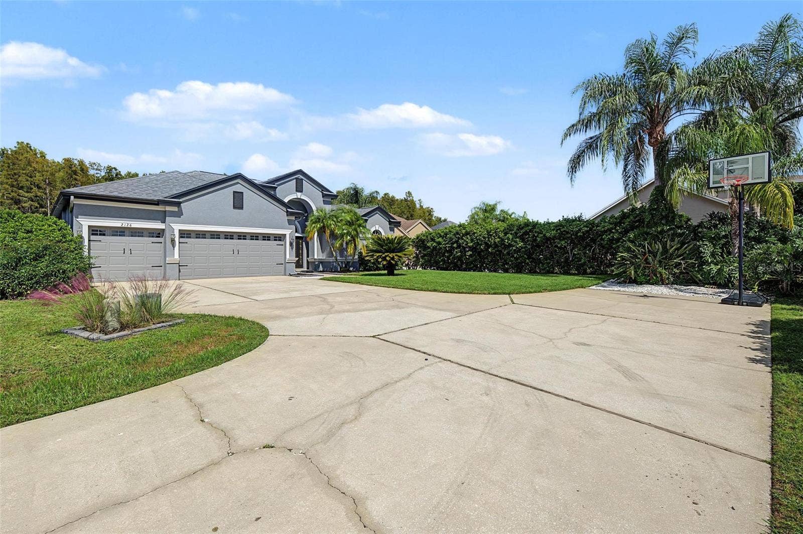 oversized driveway and additional parking