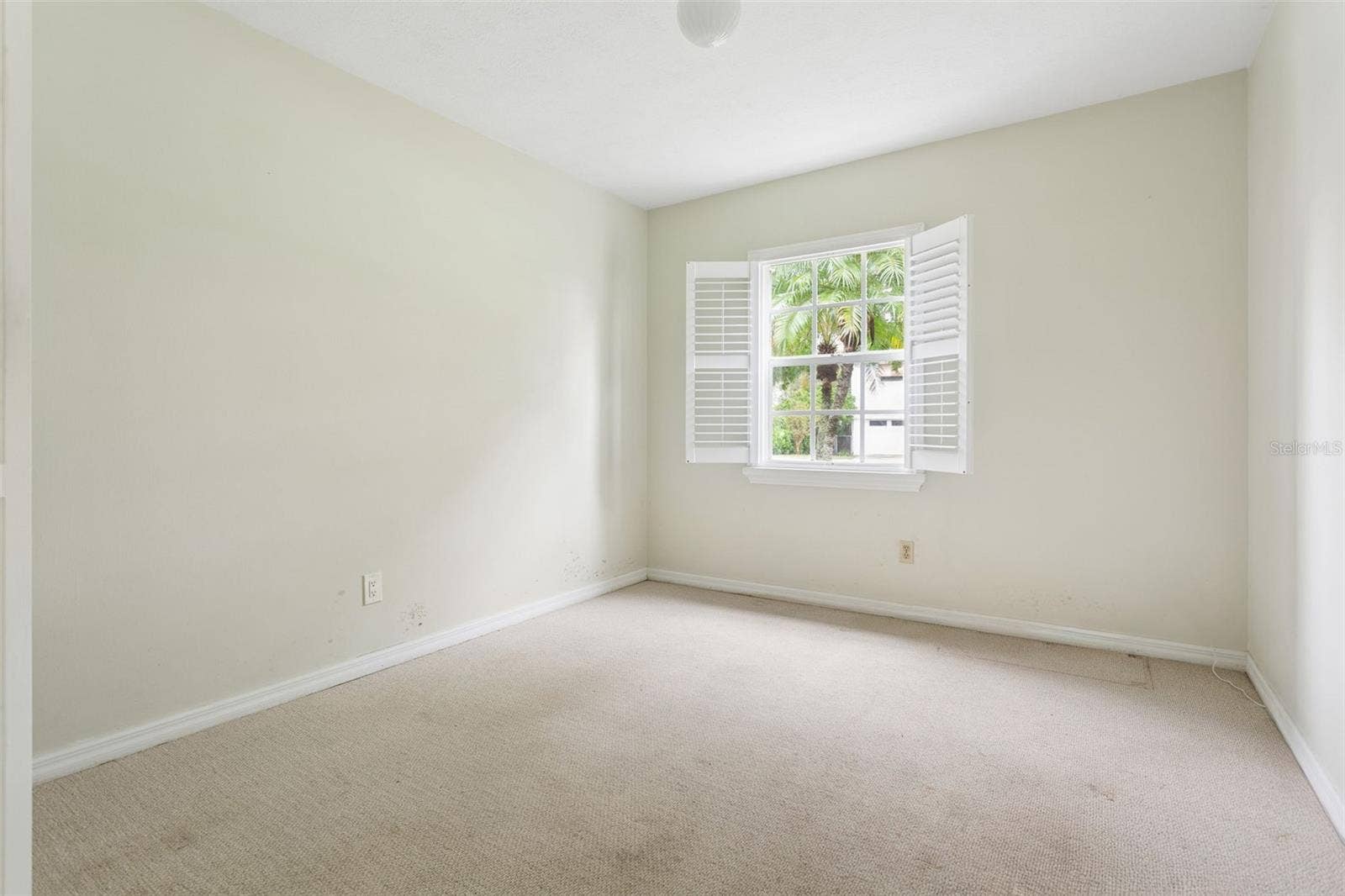 4208 N RIVER VIEW AVENUE, Tampa, FL 33607
