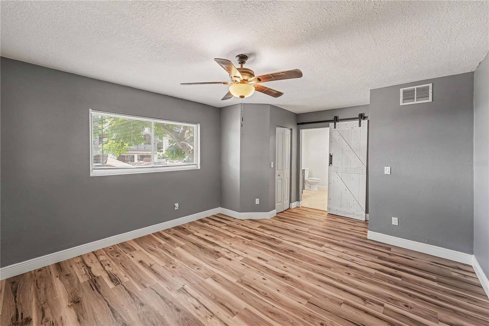217 GARDEN CIRCLE, Belleair, FL 33756 Primary Bedroom