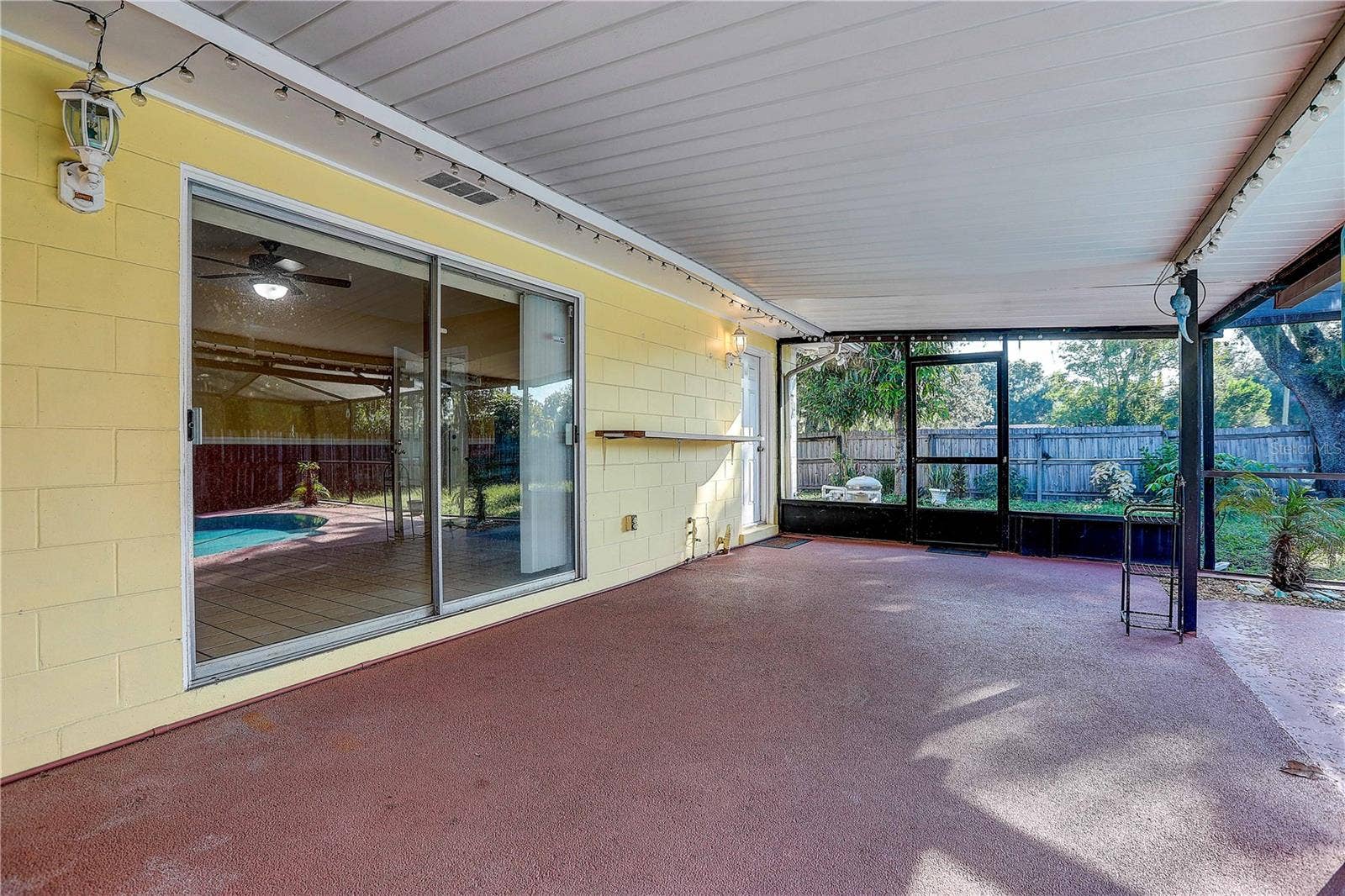 519 OAKHURST STREET, Brandon, FL 33511