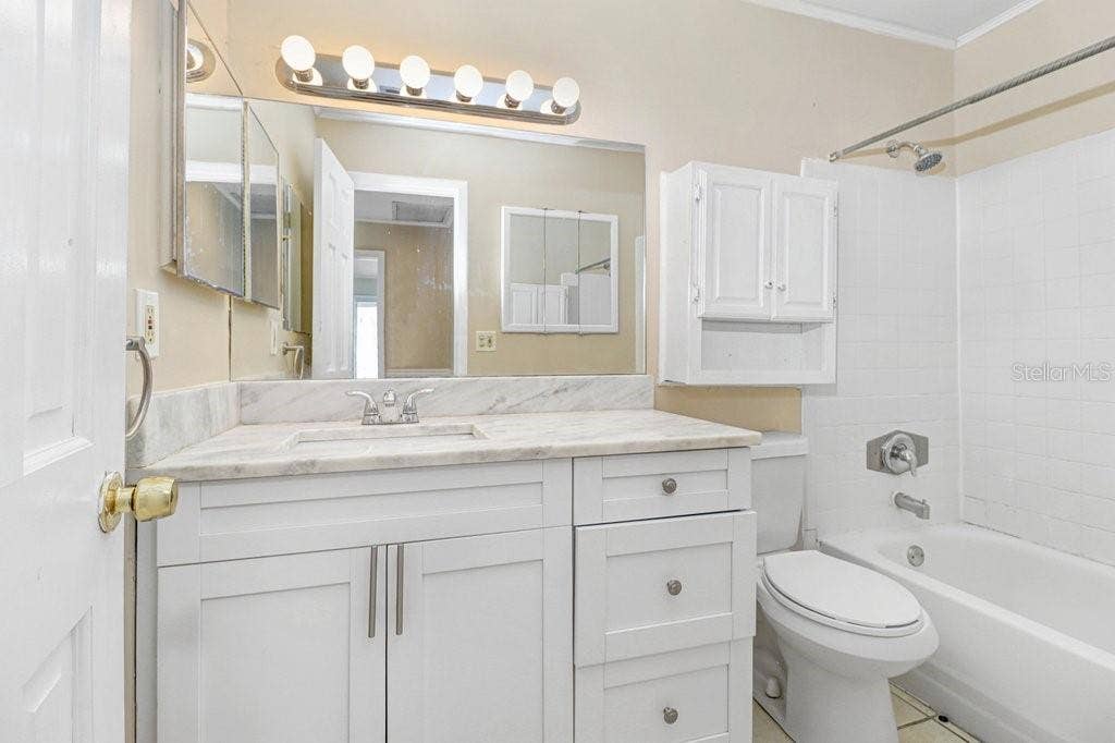 8602 HURON COURT, #50, Tampa, FL 33614 8602 HURON COURT, #50, Tampa, FL 33614
