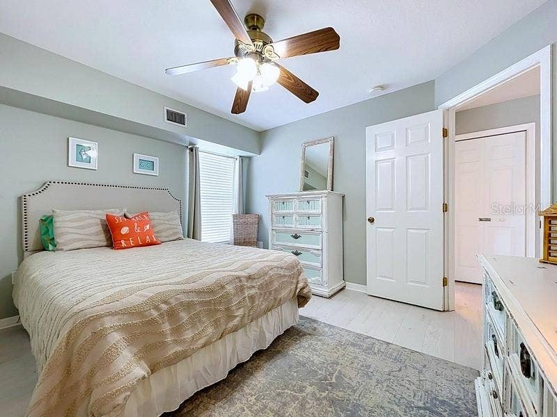 504 GULF BOULEVARD, #101, Indian Rocks Beach, FL 33785 504 GULF BOULEVARD, #101, Indian Rocks Beach, FL 33785