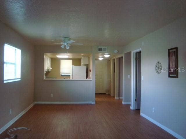11485 OAKHURST ROAD, #A106, Largo, FL 33774 PASS-THRU AND BREAKFAST BAR