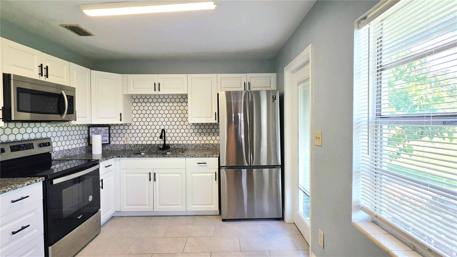 213 W CRAWFORD STREET, Lakeland, FL 33805 213 W CRAWFORD STREET, Lakeland, FL 33805