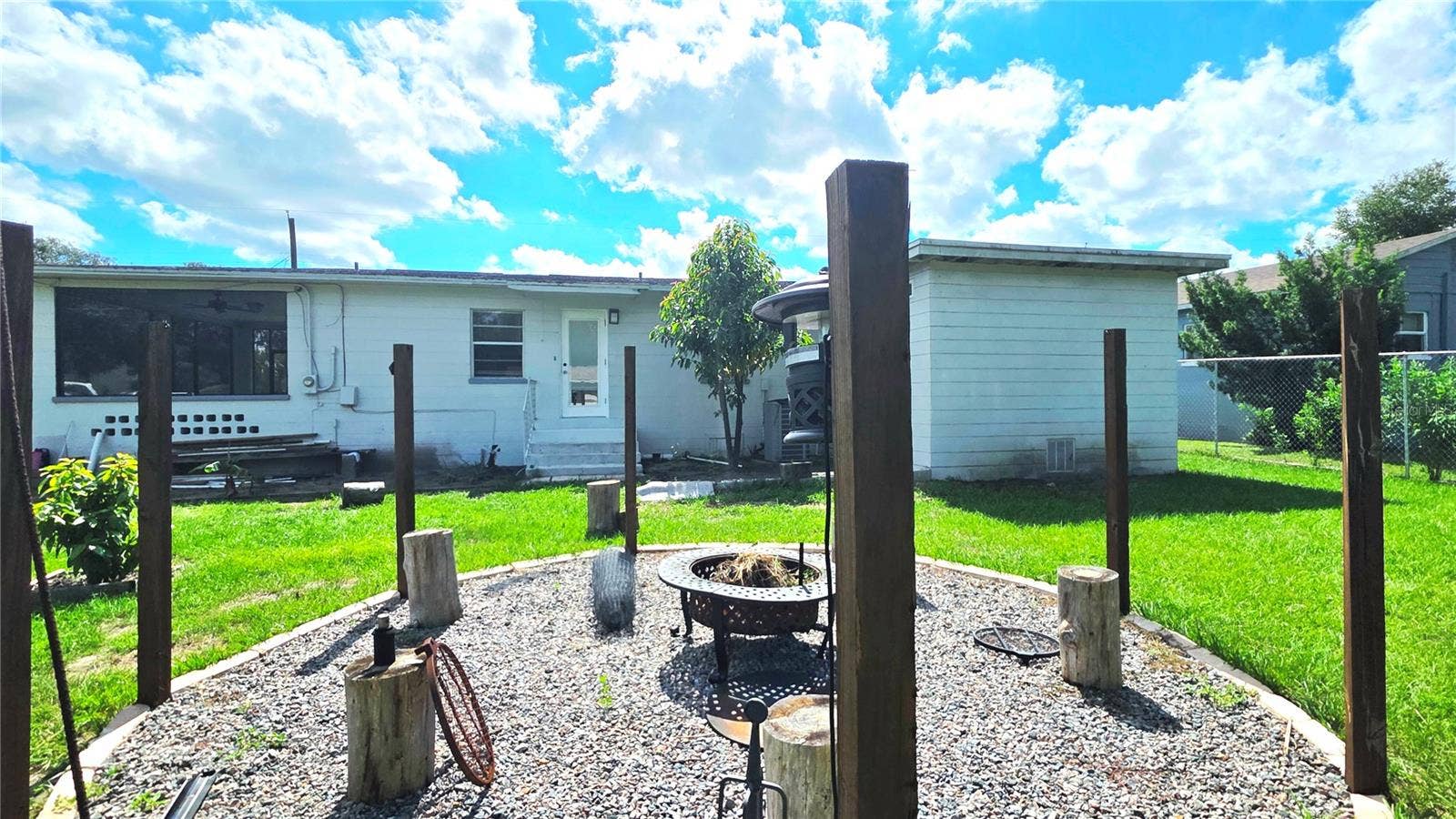 213 W CRAWFORD STREET, Lakeland, FL 33805 213 W CRAWFORD STREET, Lakeland, FL 33805