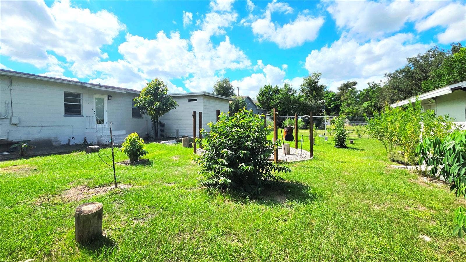 213 W CRAWFORD STREET, Lakeland, FL 33805 213 W CRAWFORD STREET, Lakeland, FL 33805