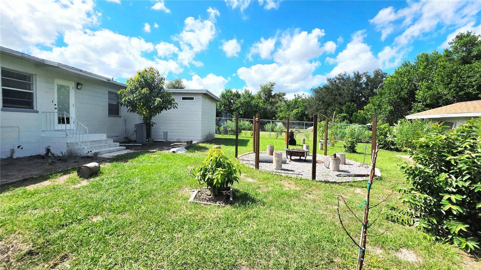 213 W CRAWFORD STREET, Lakeland, FL 33805 213 W CRAWFORD STREET, Lakeland, FL 33805