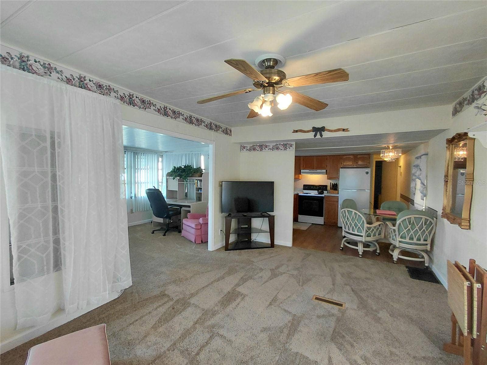10399 67TH AVENUE, #135, Seminole, FL 33772