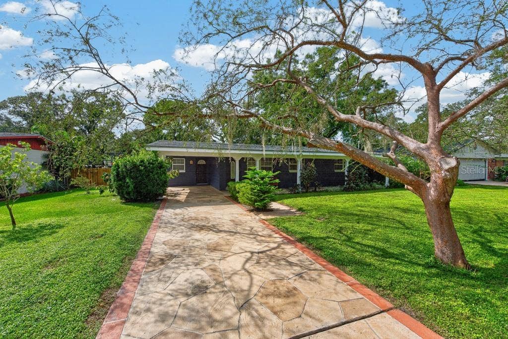 1708 POND LAKE DRIVE, Tampa, FL 33612