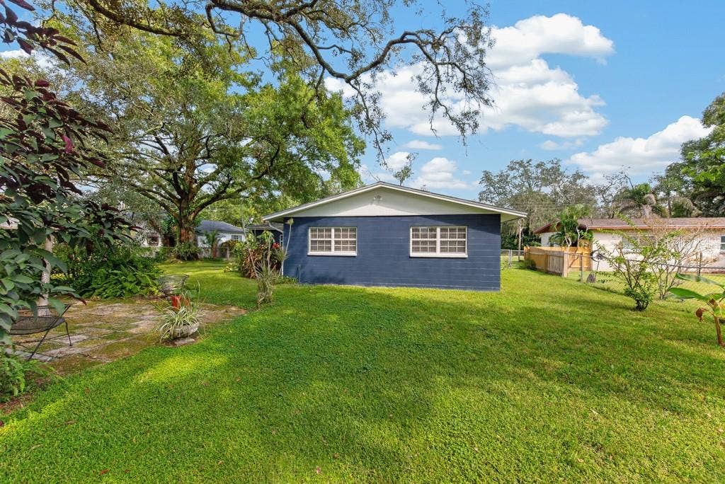 1708 POND LAKE DRIVE, Tampa, FL 33612