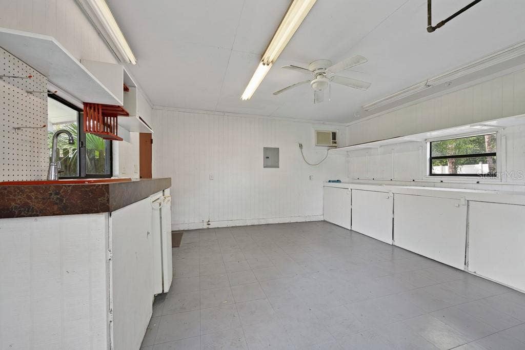 1708 POND LAKE DRIVE, Tampa, FL 33612