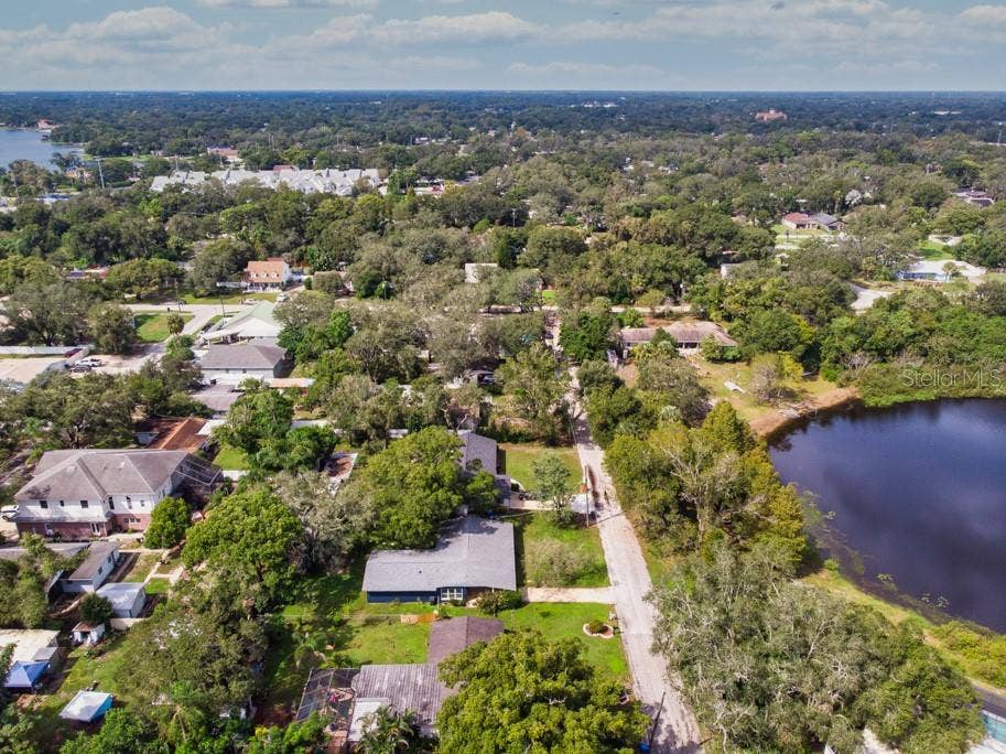 1708 POND LAKE DRIVE, Tampa, FL 33612